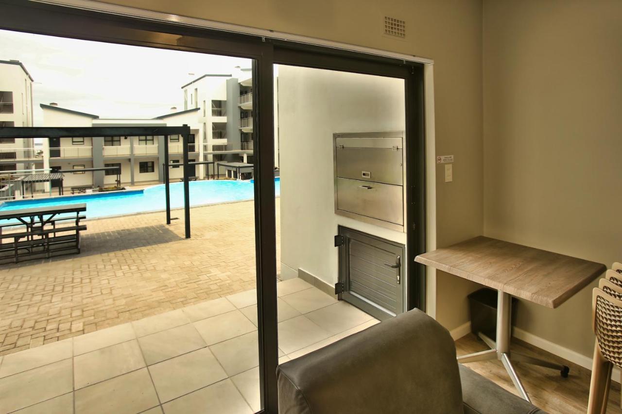 Nivica Lifestyle Living 18 Apartment Langebaan Exterior photo