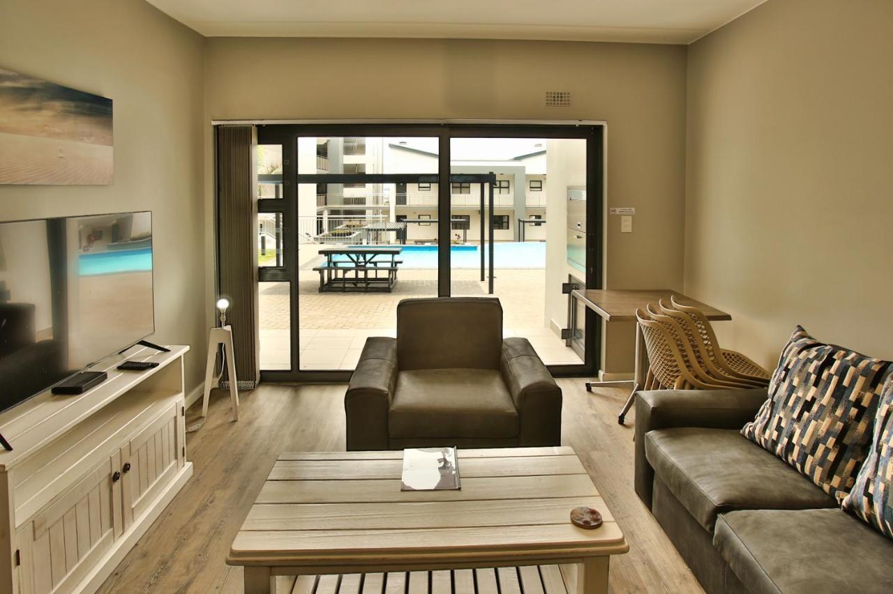 Nivica Lifestyle Living 18 Apartment Langebaan Exterior photo